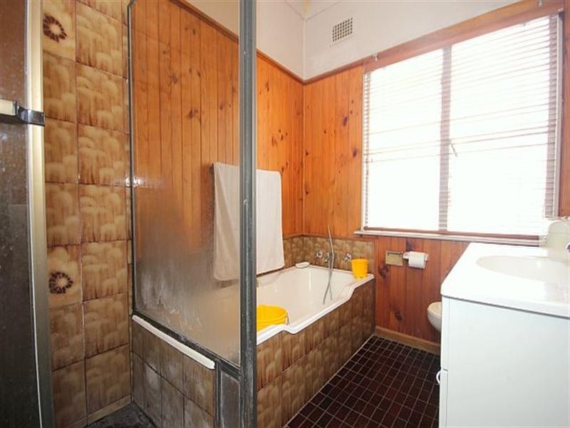 44 Winifred Street, Condell Park NSW 2200