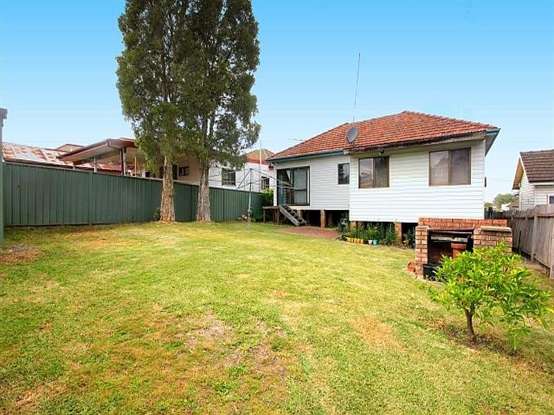 44 Winifred Street, Condell Park NSW 2200