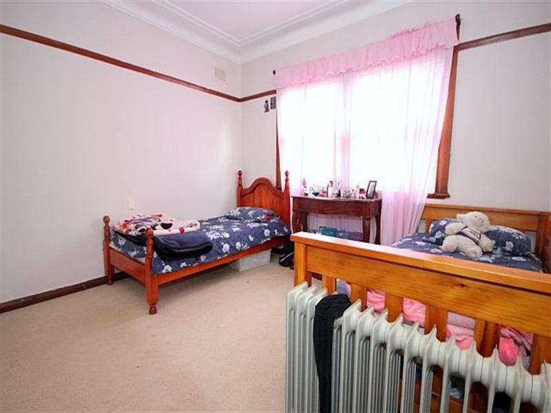 240 Auburn Road, Yagoona NSW 2199