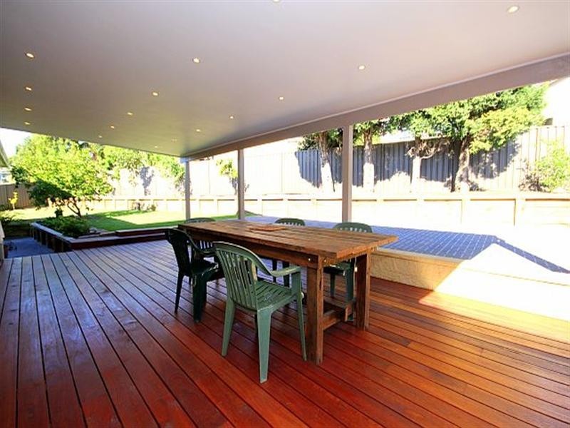 3 Bligh Close, Georges Hall NSW 2198