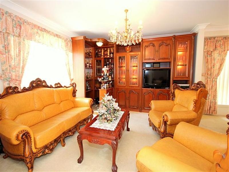 44 Haig Avenue, Georges Hall NSW 2198