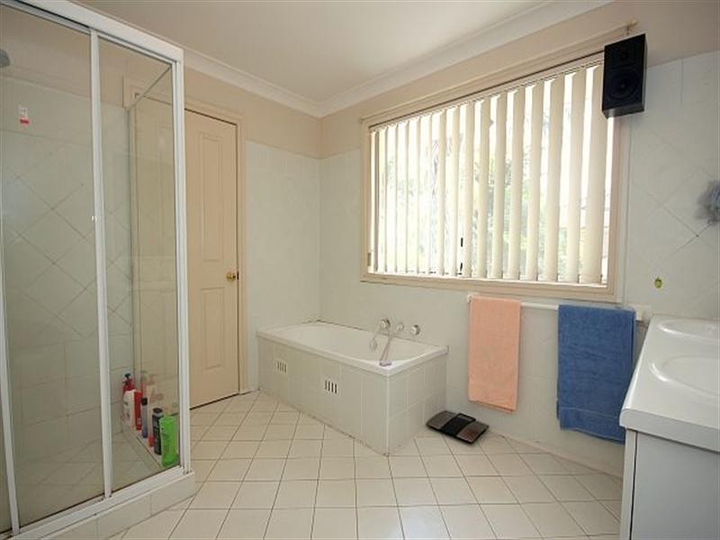 44 Haig Avenue, Georges Hall NSW 2198