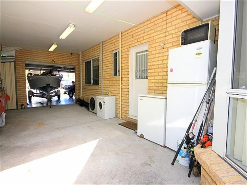 44 Haig Avenue, Georges Hall NSW 2198