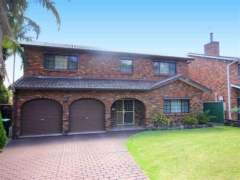 1 Garry Court, Georges Hall NSW 2198