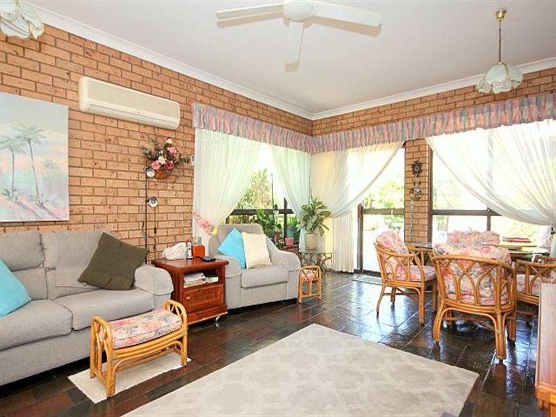 6 Amber Place, Bass Hill NSW 2197