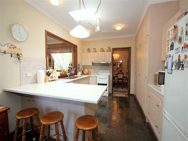 6 Amber Place, Bass Hill NSW 2197