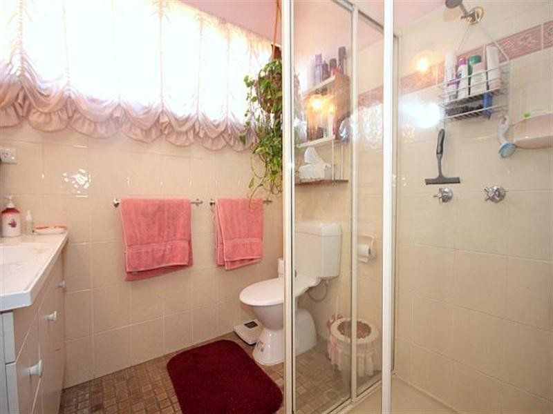 6 Amber Place, Bass Hill NSW 2197