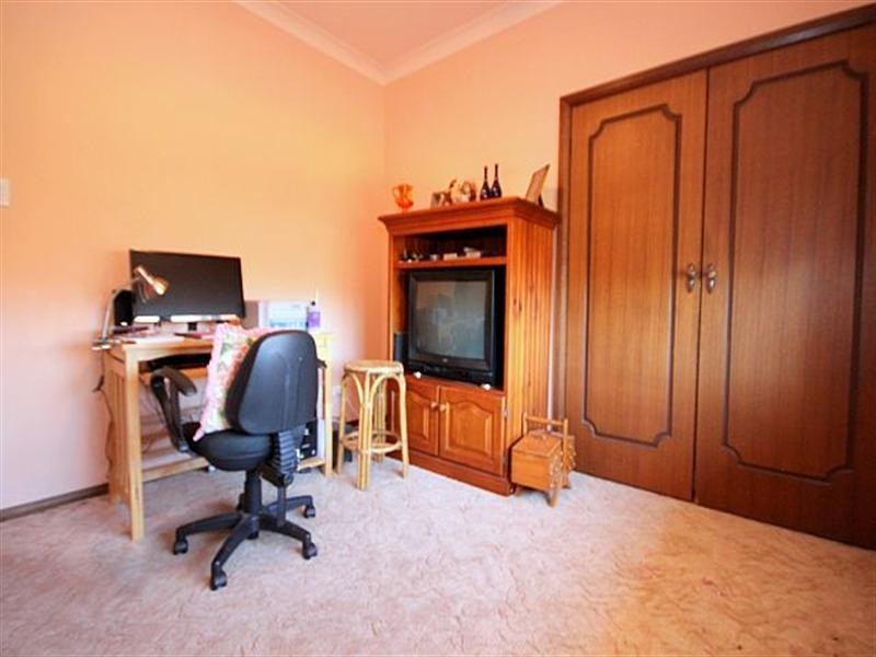 6 Amber Place, Bass Hill NSW 2197