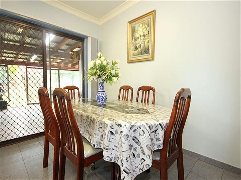 16 Leighdon Street, Bass Hill NSW 2197