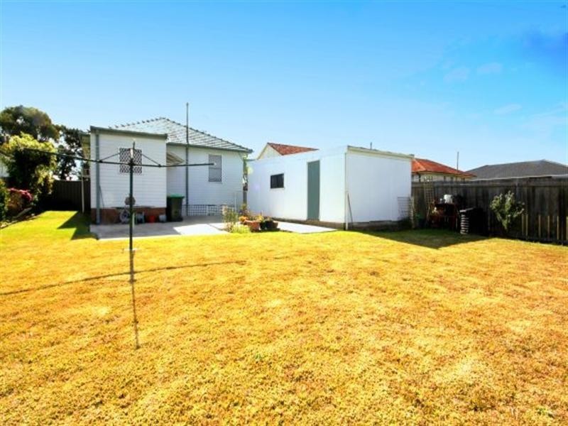 41 Waruda Street, Yagoona NSW 2199