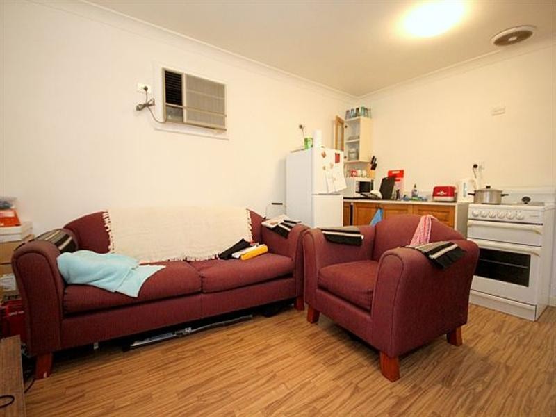 42 Robertson Road, Chester Hill NSW 2162