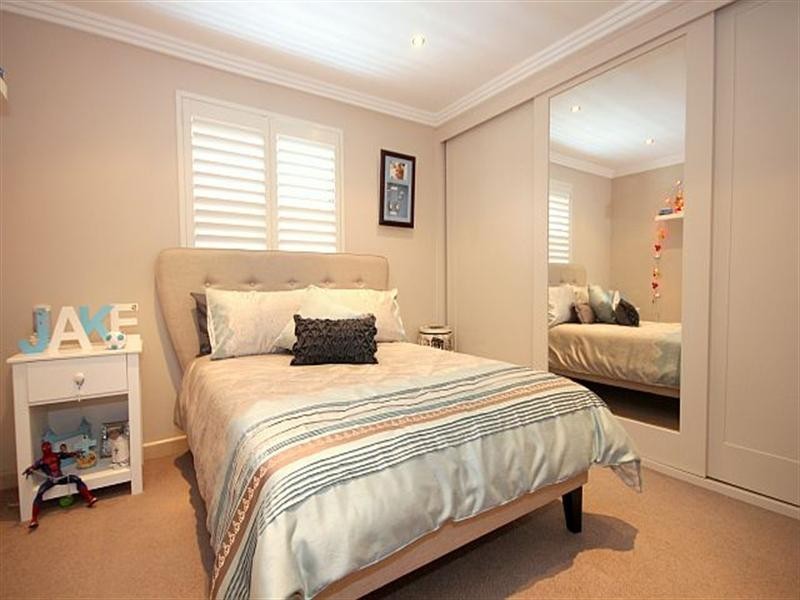 53 Jacaranda Drive, Georges Hall NSW 2198
