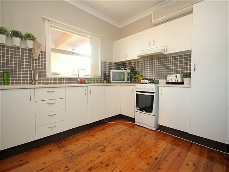 43 Bellevue Avenue, Georges Hall NSW 2198