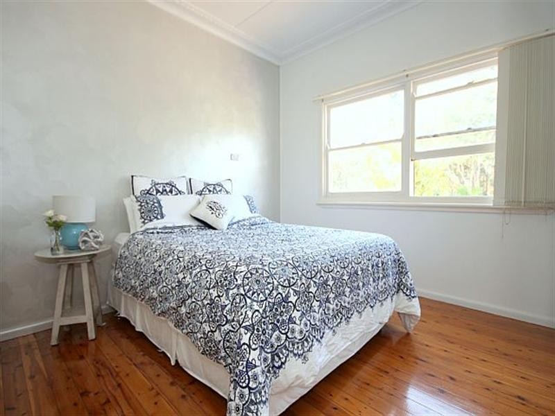 43 Bellevue Avenue, Georges Hall NSW 2198