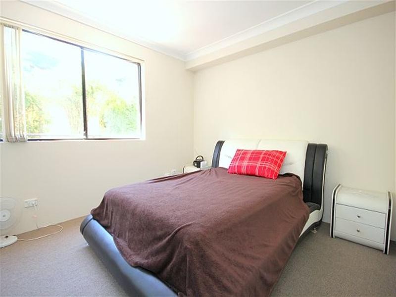 11/5-7 Carmen Street, Bankstown NSW 2200