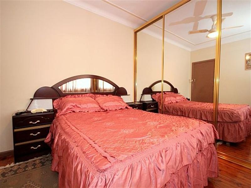 1 Compton Street, Bass Hill NSW 2197