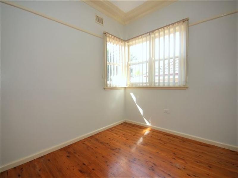 65 Cambridge Avenue, Bankstown NSW 2200