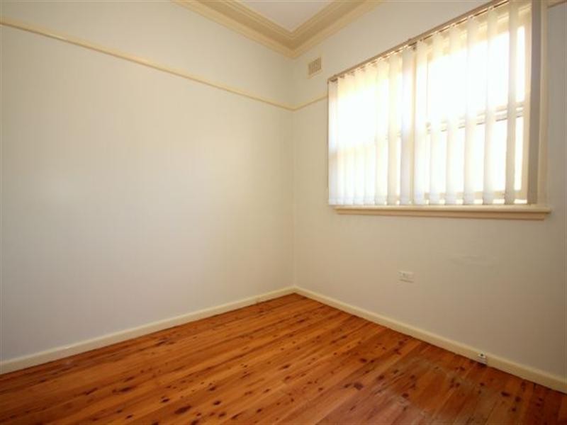 65 Cambridge Avenue, Bankstown NSW 2200