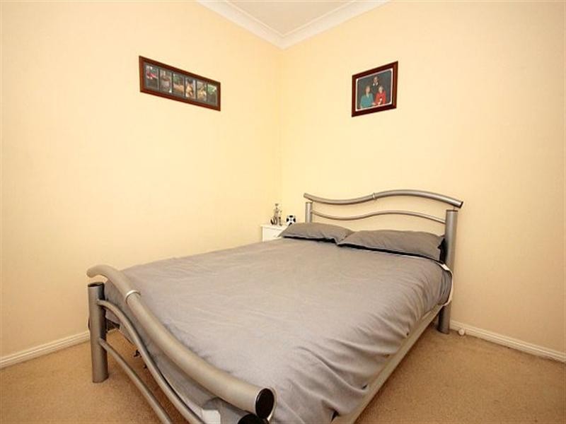 4/77-79 Boronia Road, Greenacre NSW 2190