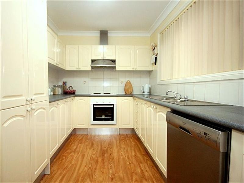 4/77-79 Boronia Road, Greenacre NSW 2190