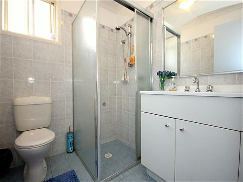 64A Larien Crescent, Birrong NSW 2143
