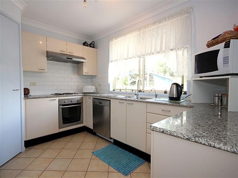 64A Larien Crescent, Birrong NSW 2143