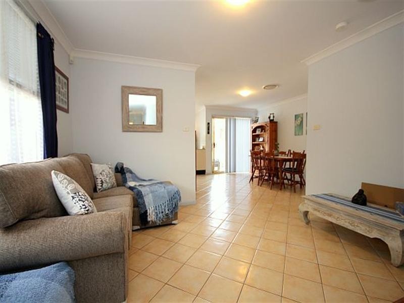 64A Larien Crescent, Birrong NSW 2143