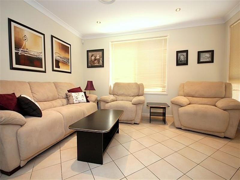 64 Larien Crescent, Birrong NSW 2143
