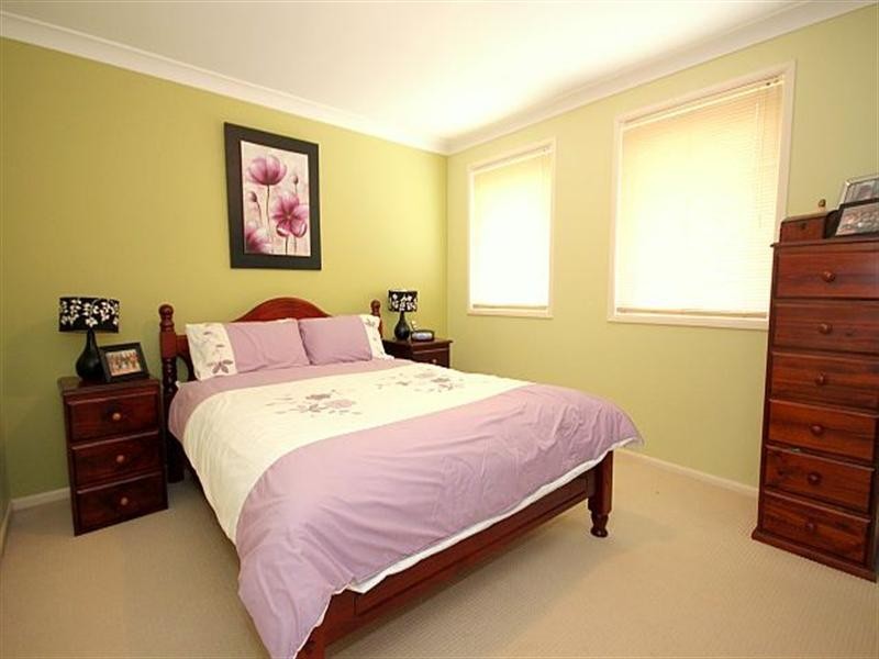 64 Larien Crescent, Birrong NSW 2143
