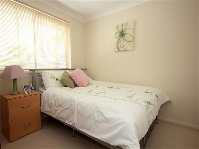 64 Larien Crescent, Birrong NSW 2143