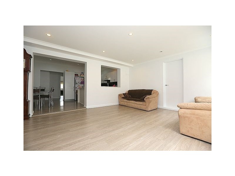 187 Henry Lawson Drive, Georges Hall NSW 2198