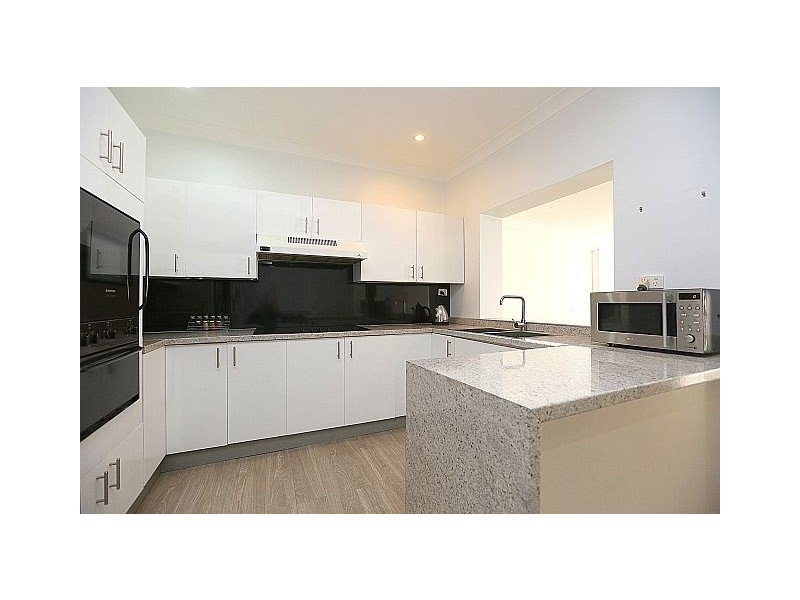 187 Henry Lawson Drive, Georges Hall NSW 2198