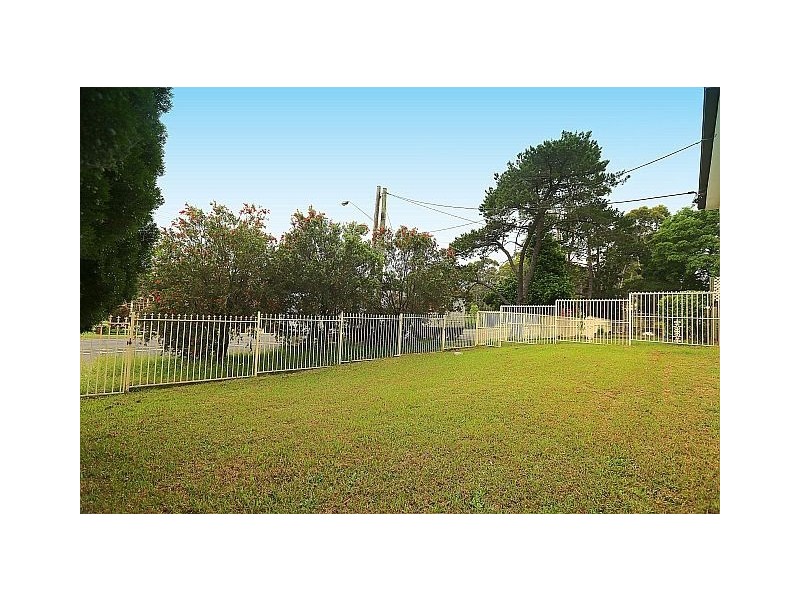 187 Henry Lawson Drive, Georges Hall NSW 2198