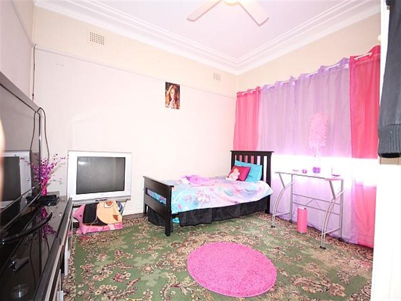 7 Yeo Street, Yagoona NSW 2199