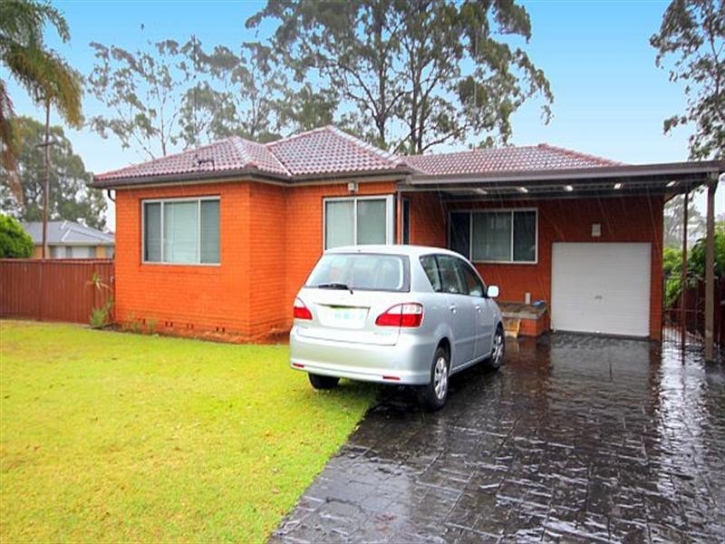 40 Amaroo Avenue, Georges Hall NSW 2198