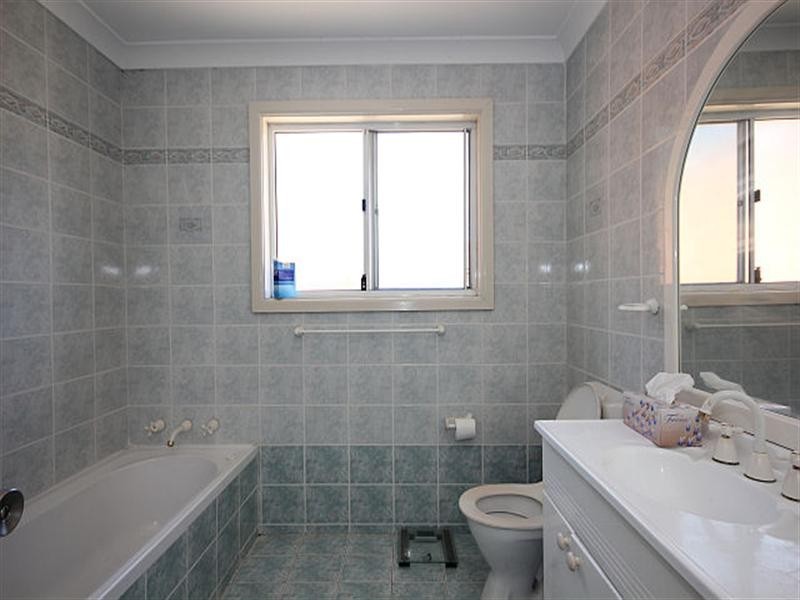 768B Henry Lawson Drive, Picnic Point NSW 2213