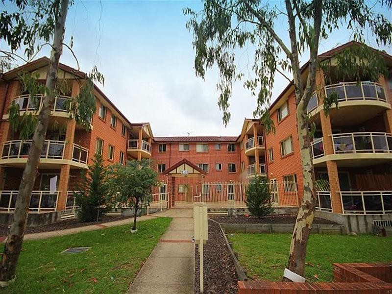 5/5-11 Weigand Avenue, Bankstown NSW 2200