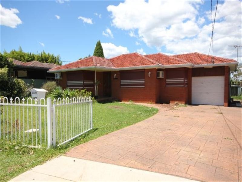 67 Birdwood Road, Georges Hall NSW 2198