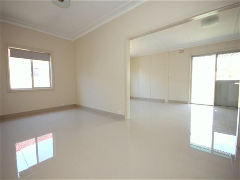 81 The Avenue, Bankstown NSW 2200