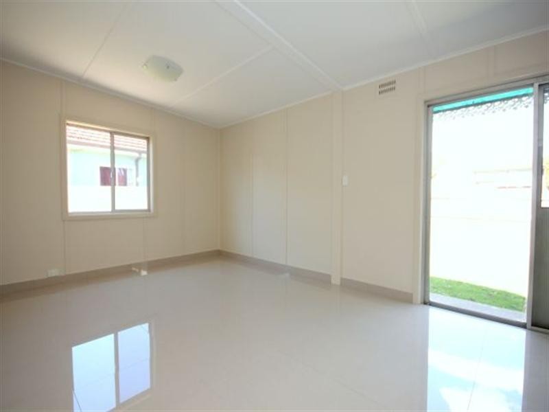 81 The Avenue, Bankstown NSW 2200