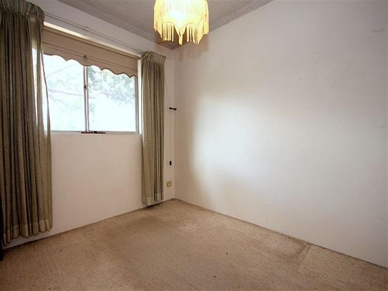 24/7-17 Edwin Street, Regents Park NSW 2143