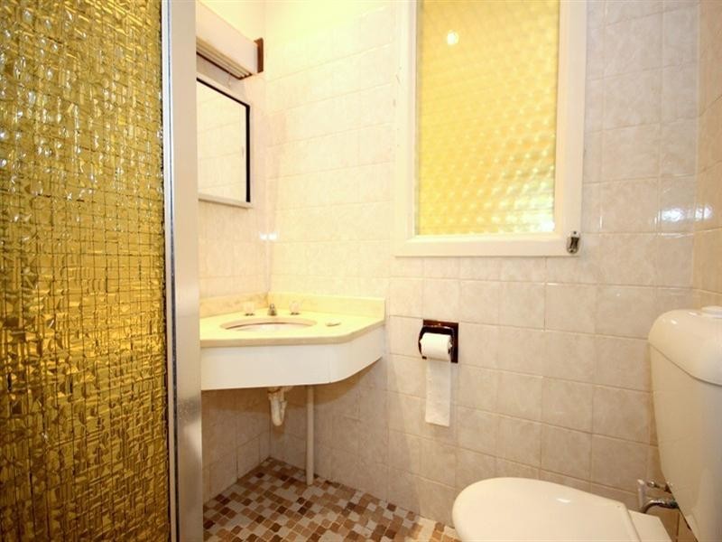 24 Riga Avenue, Greenacre NSW 2190