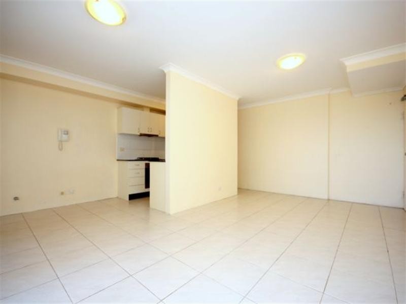 80/9-7 Cross Street, Bankstown NSW 2200