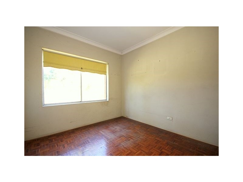 35 Saric Avenue, Georges Hall NSW 2198