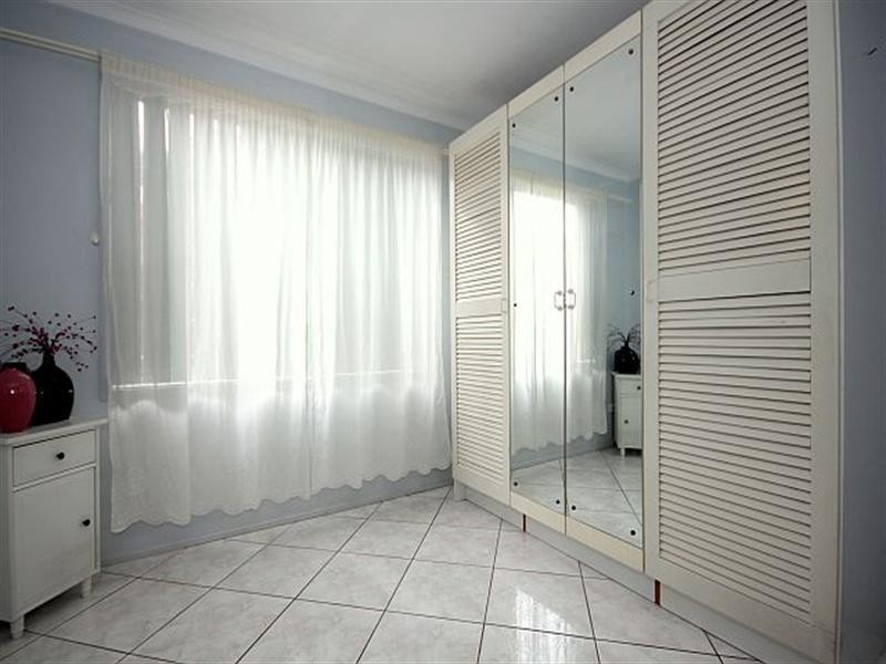 3 Silkyoak Grove, Greenacre NSW 2190