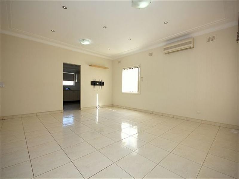 17 Angus Crescent, Yagoona NSW 2199