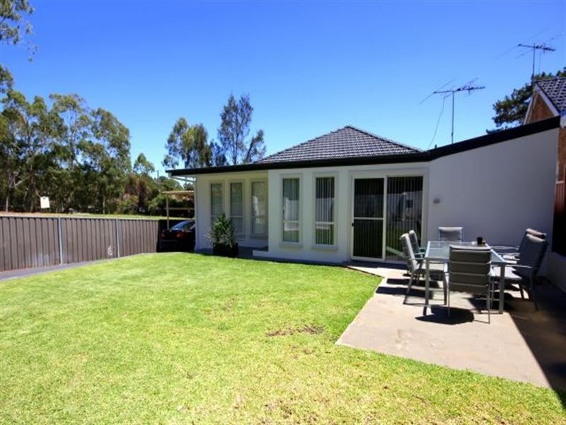 187 Henry Lawson Drive, Georges Hall NSW 2198