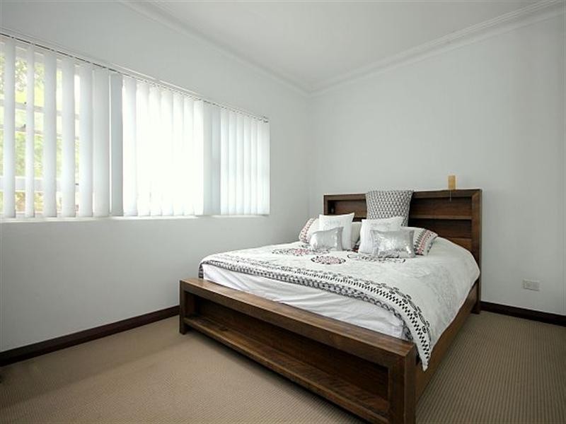 2 Juliette Avenue, Punchbowl NSW 2196