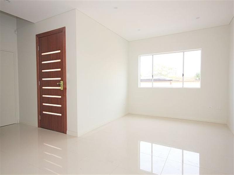 3/41 Highland Avenue, Bankstown NSW 2200