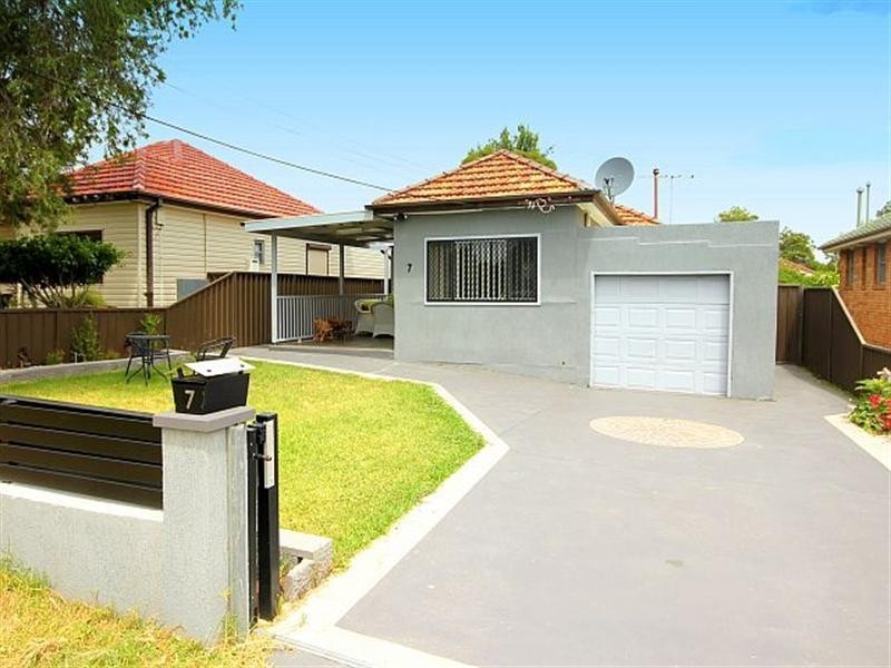 7 Glenn Place, Yagoona NSW 2199